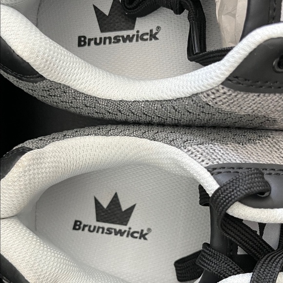 Men's Grey & Black Brunswick Shoes - Picture 2 of 4